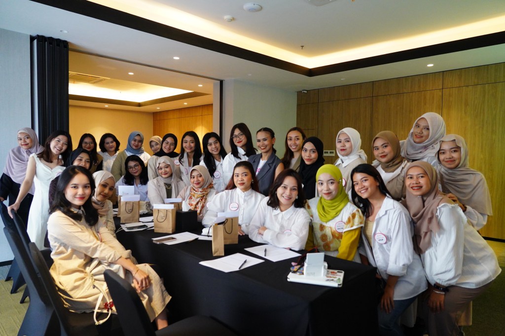 Intip Keseruan dari Acara FD Connect ‘Cultivating Wellbeing Through Journaling &&nbsp;Community’!