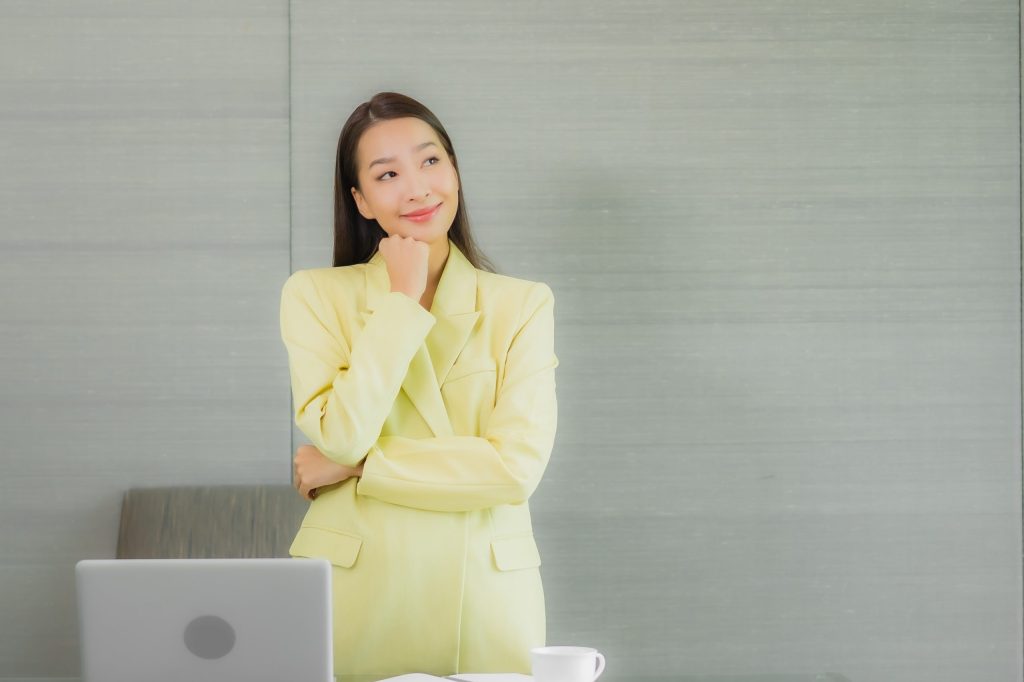 Contek 3 Tips Makeup Natural ke Kantor Biar Wajah&nbsp;Fresh!