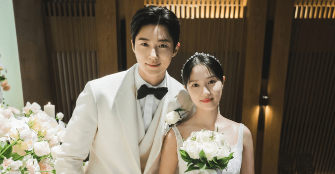 Punya Chemistry Bagus di ‘Lovely Runner’, Hye Yoon Anggap Woo Seok Sebagai Oppa Tetangga&nbsp;Sebelah!