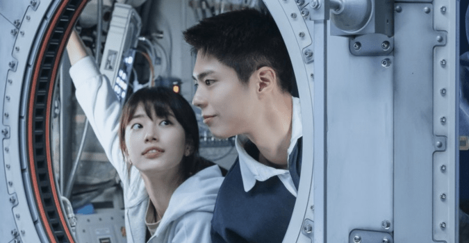 Selain Main Film Bareng, Suzy dan Park Bo Gum Bakal Duet untuk Film&nbsp;‘Wonderland’!