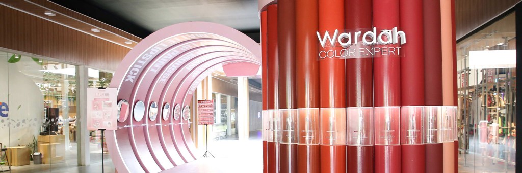 Meriahnya International Lipstick Day dengan Eksibisi Lip World dan Rangkaian Beauty Class dari&nbsp;Wardah
