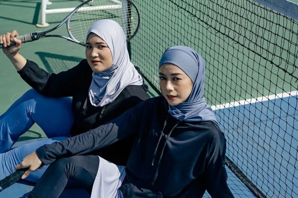 Nyaman dan Adem Dipakai, Ini 3 Rekomendasi Hijab Olahraga dari Brand&nbsp;Lokal!