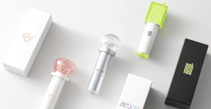 Kiyowo Banget! SM Entertainment Rilis Lip Balm Berbentuk&nbsp;Lightstick!